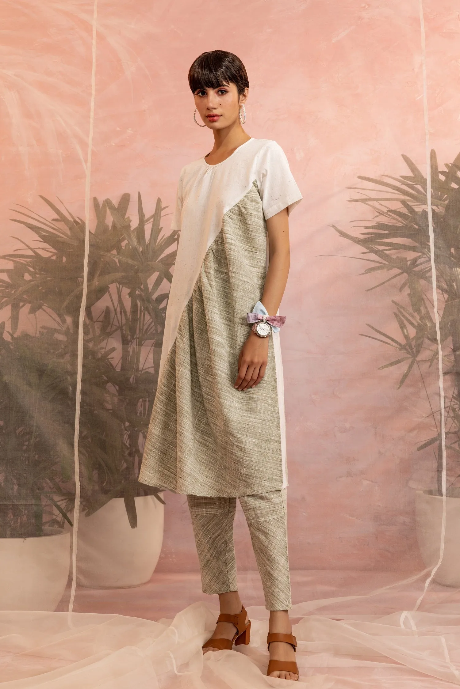 Front diagonal gather Kurta with Pant - Set of 2 | M & L