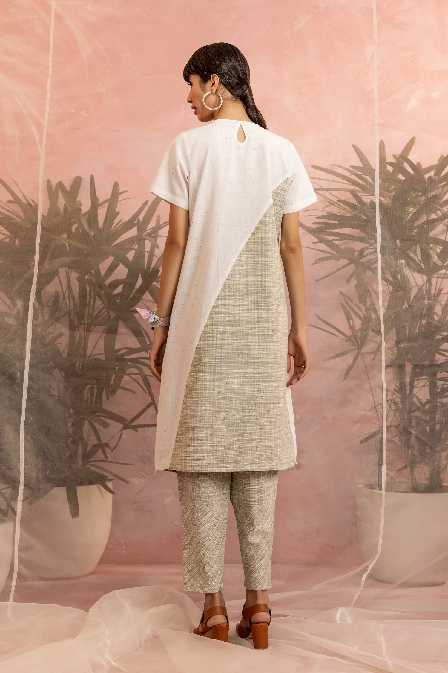 Front diagonal gather Kurta with Pant - Set of 2 | M & L